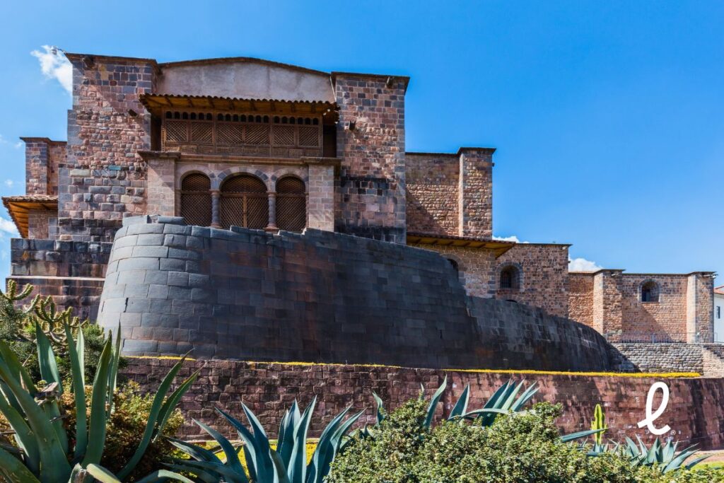 Cusco: um portal para o Império Inca Coricancha_Cusco_Peru
