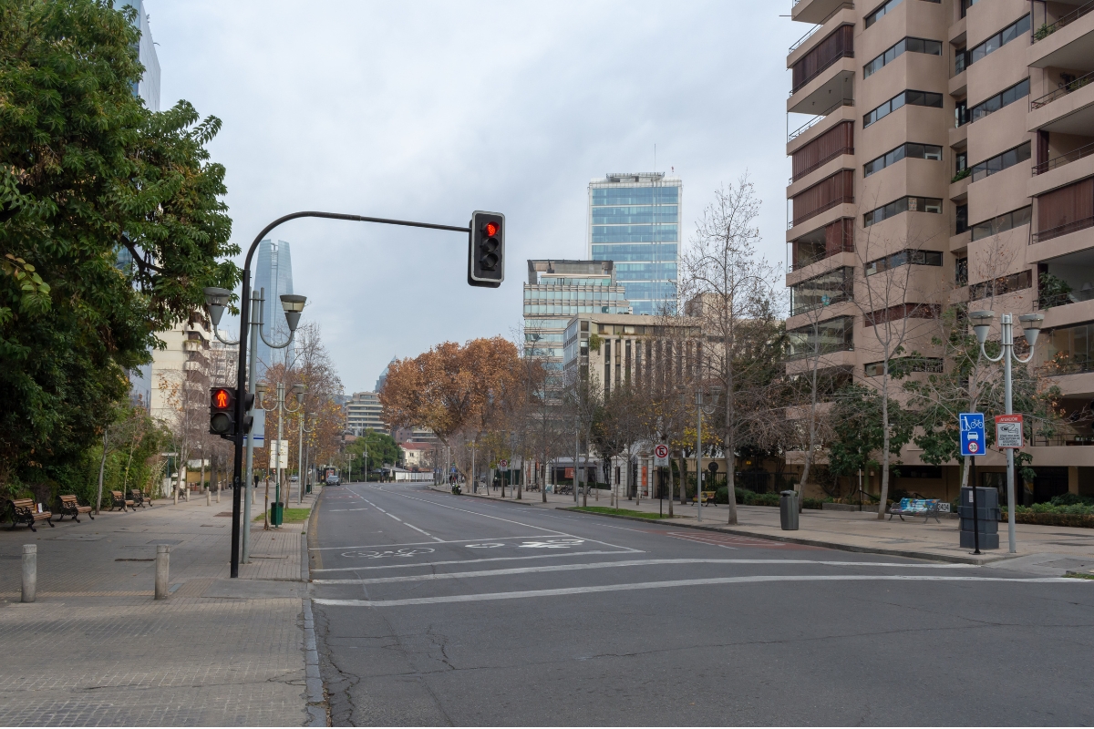 Avenida Isidora Goyenechea em Las Condes, região de restaurantes próxima ao hotel