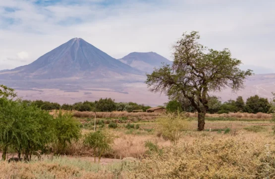 Licancabur: onde fica, altitude e como conhecer o vulcão no Atacama