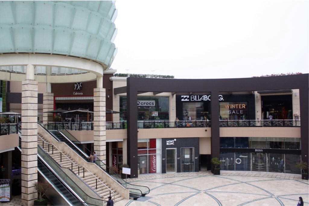 Jockey Plaza Lima Peru: lojas, restaurantes, horário e como chegar