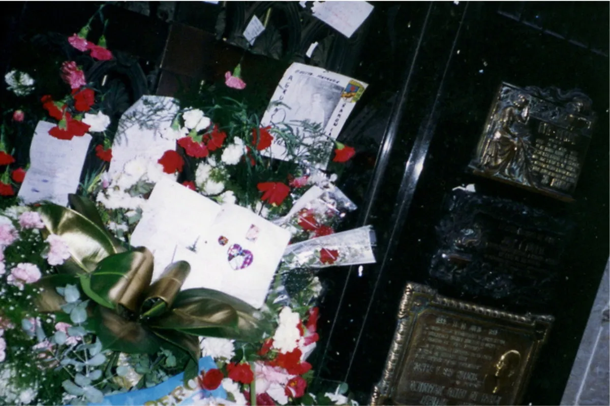 Cemitério da Recoleta: o que ver, história e como visitar Túmulo de Eva Perón na bóveda da família Duarte no Cementerio de la Recoleta